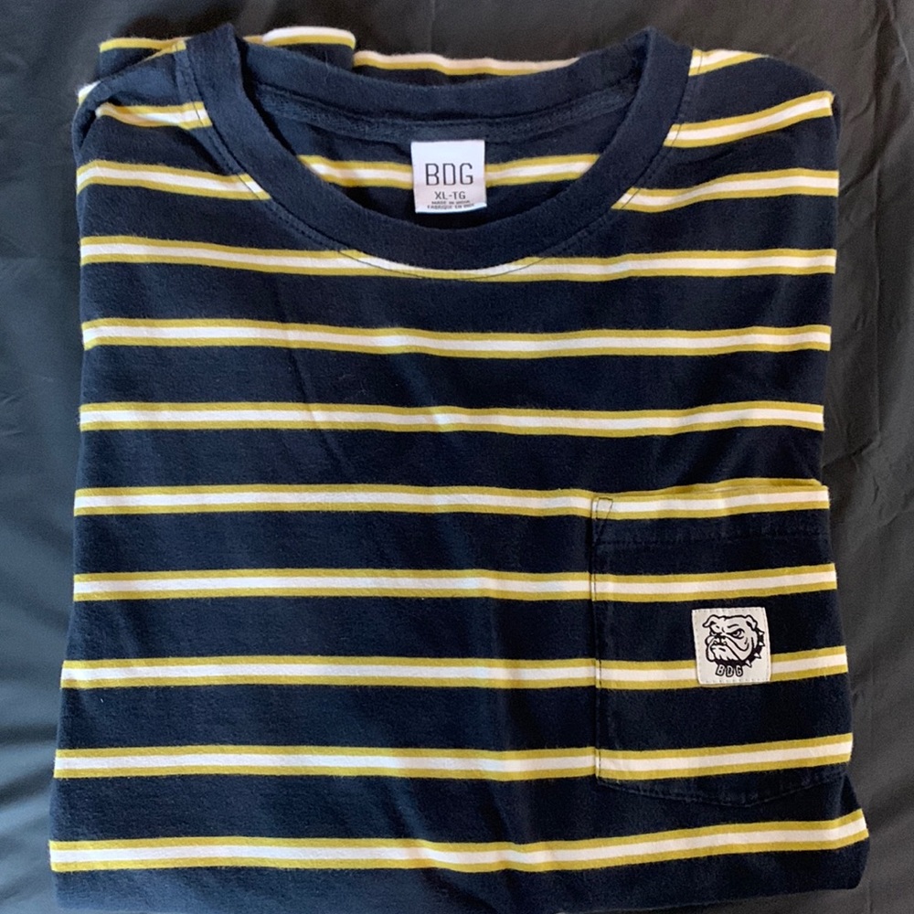BDG- Black and Yellow Striped T-shirt XL